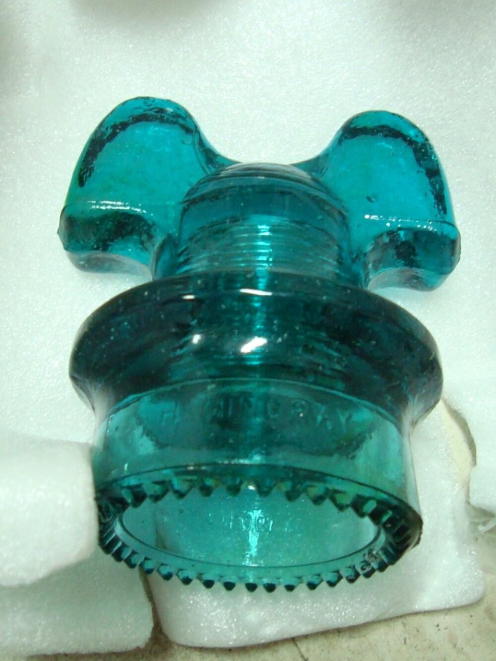 VINTAGE GLASS ( BLUE )